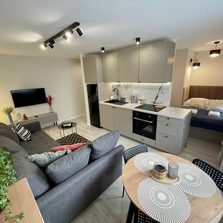 Piekny Przytulny Apartament - Blisko Akwenu Wodnego Radom Kültér fotó