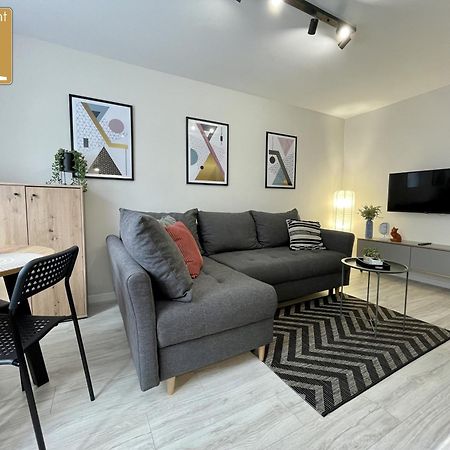 Piekny Przytulny Apartament - Blisko Akwenu Wodnego Radom Kültér fotó