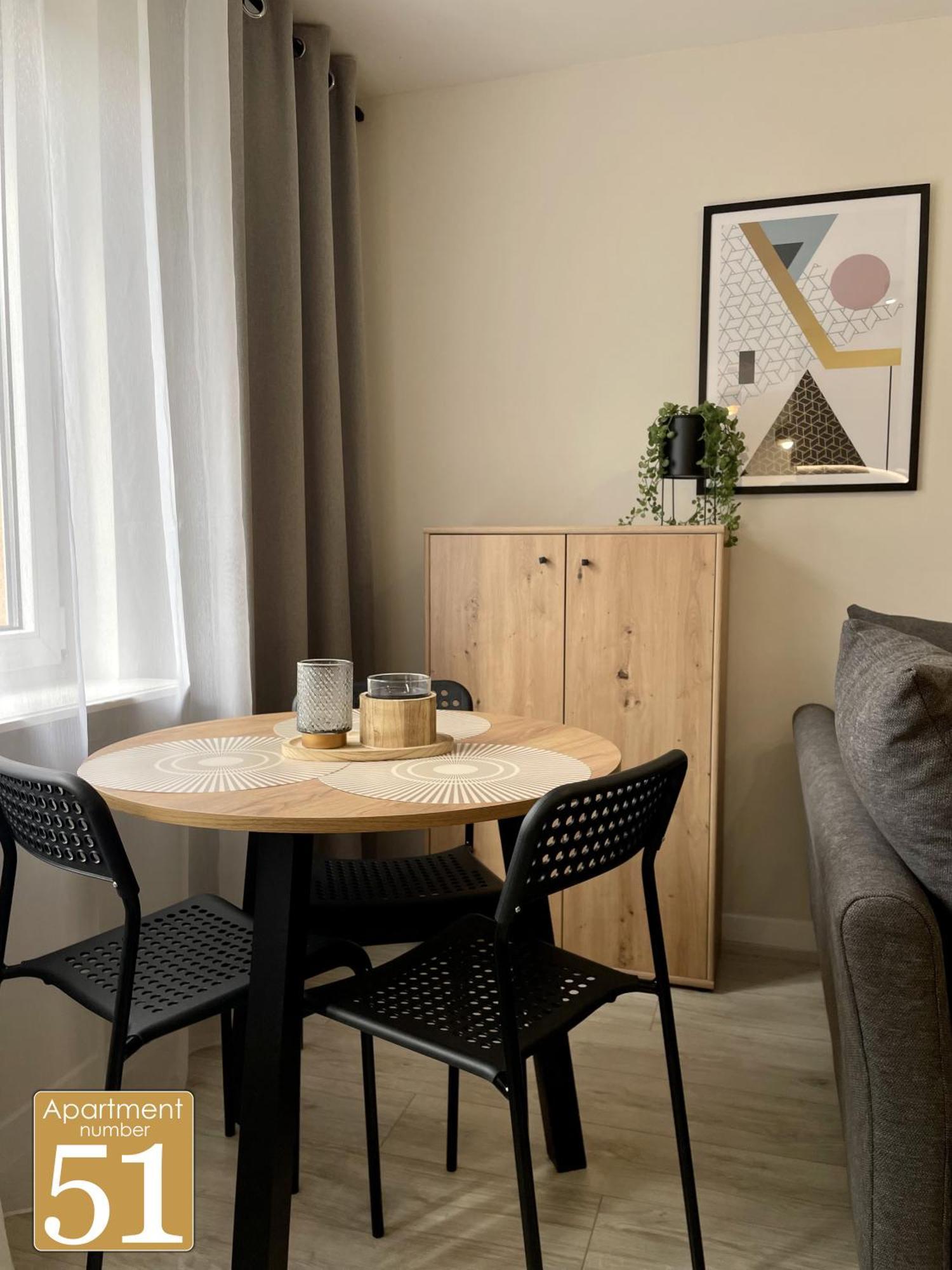 Piekny Przytulny Apartament - Blisko Akwenu Wodnego Radom Kültér fotó